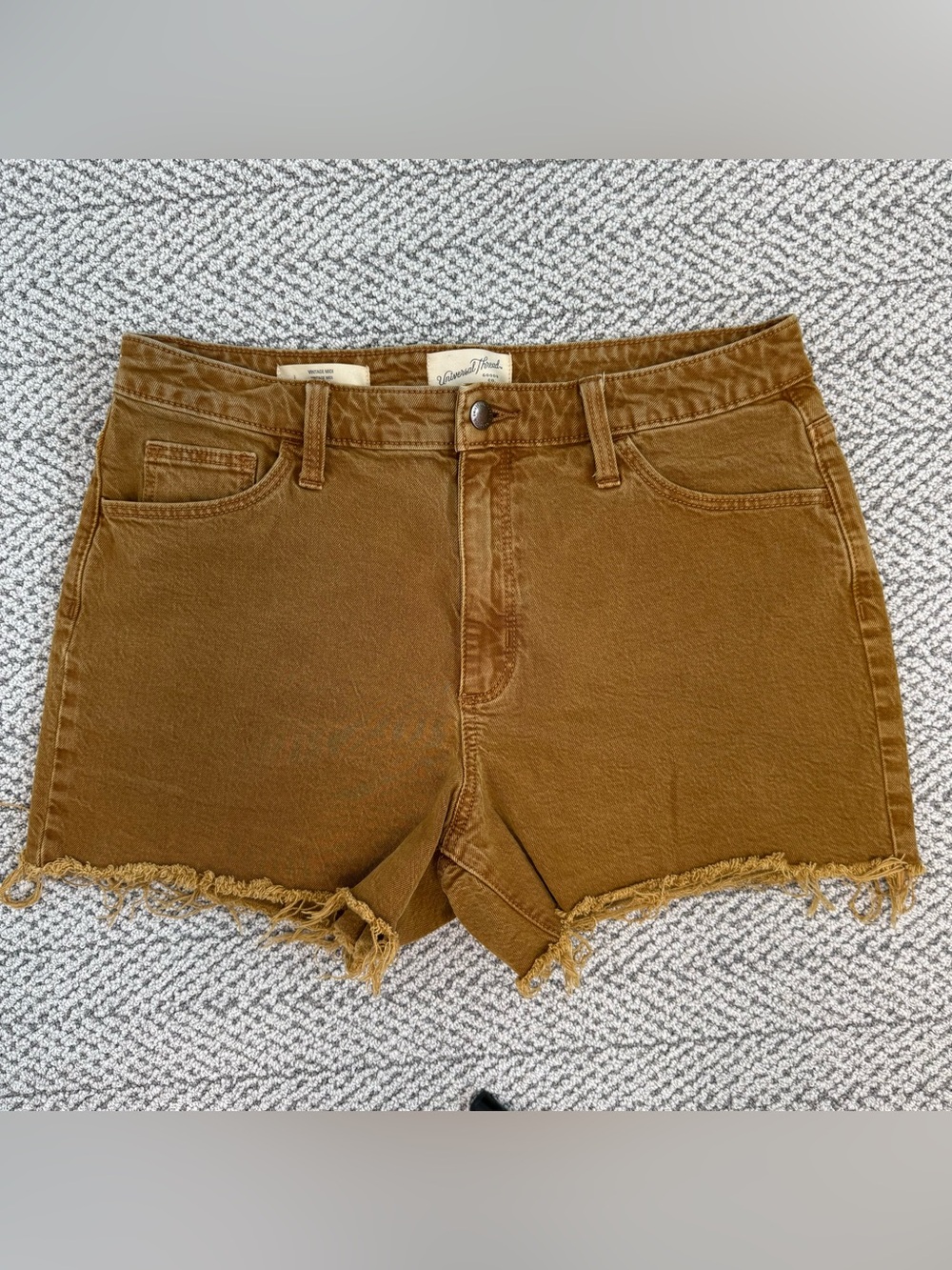 VERVET BY FLYING MONKEY Caramel Tan Frayed Hem Denim Shorts